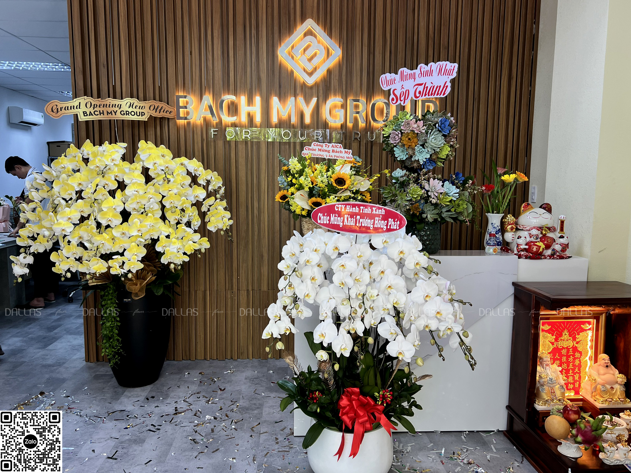 Chậu Lan Hồ Điệp Vàng Gold 20 Cành (Đ20-N1/01/CP) Chậu Lan Hồ Điệp Vàng Gold 20 Cành (Đ20-N1/01/CP)