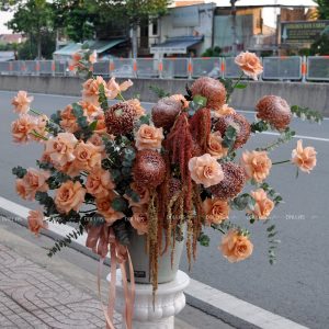 dallasflower-lanhodiep-Lẵng Hoa Chúc Mừng Cúc Mẫu Đơn và Hoa Hồng - L012