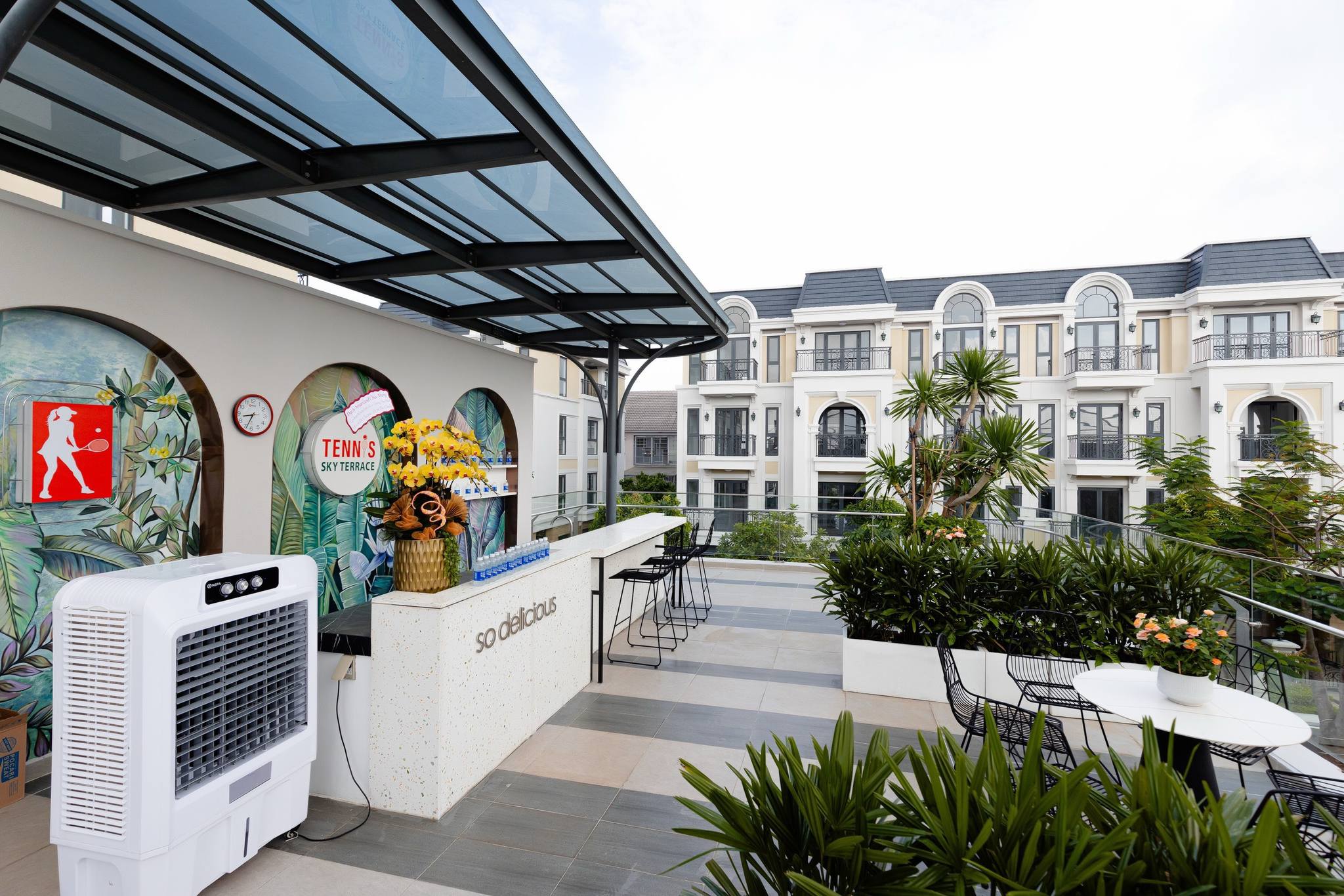 SMARTLAND - Chậu Hoa Lan Hồ Điệp Chúc Mừng Khai Trương Nhà Mẫu The Classia Khang Điền