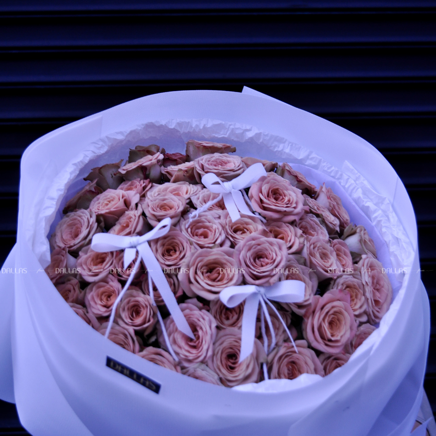 Bó Hoa Hồng Cappuccino 55 Bông (B10-55) Bó Hoa Hồng Cappuccino 55 Bông (B10-55)